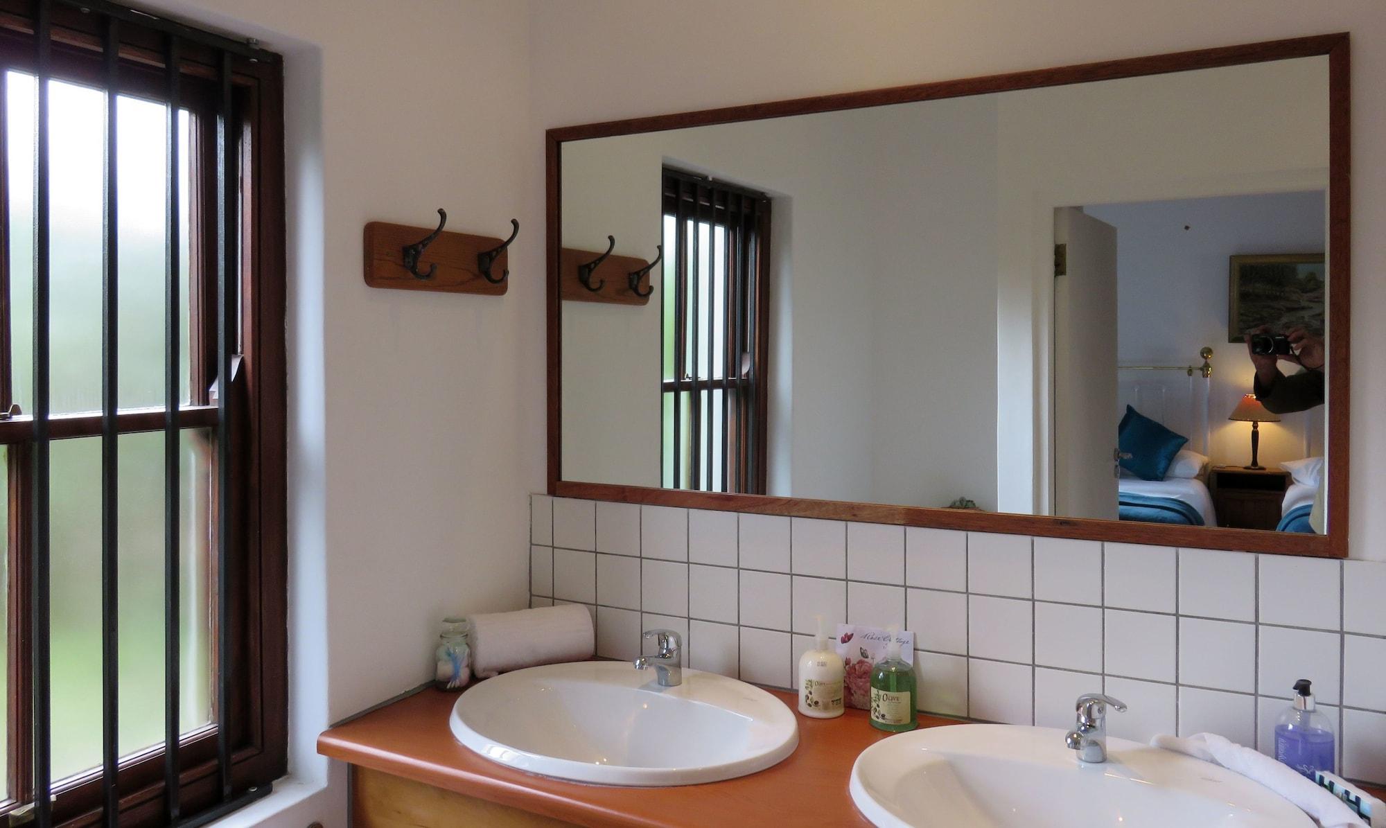 Fynbos Villa Guest House Stellenbosch Bagian luar foto