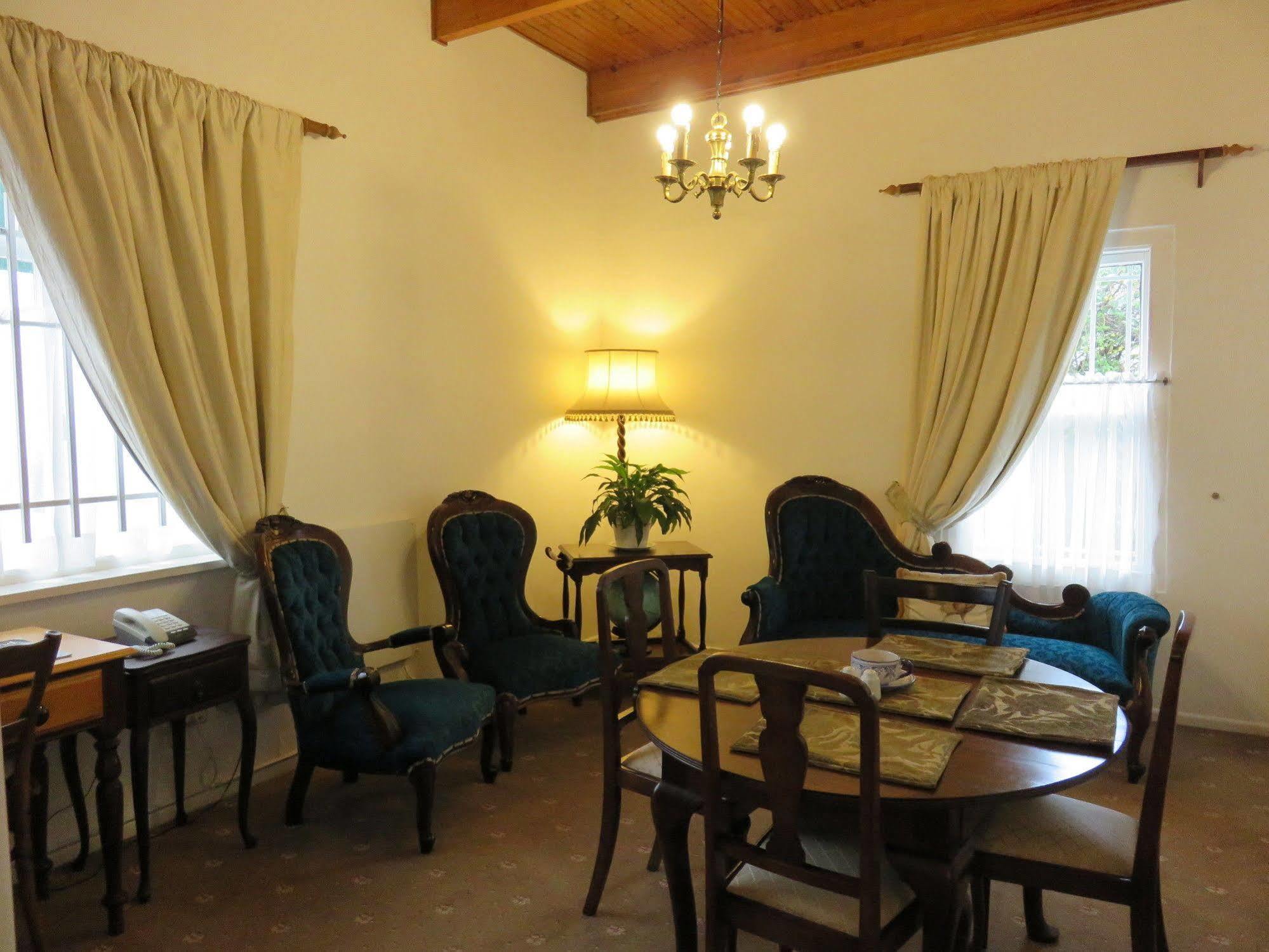 Fynbos Villa Guest House Stellenbosch Bagian luar foto