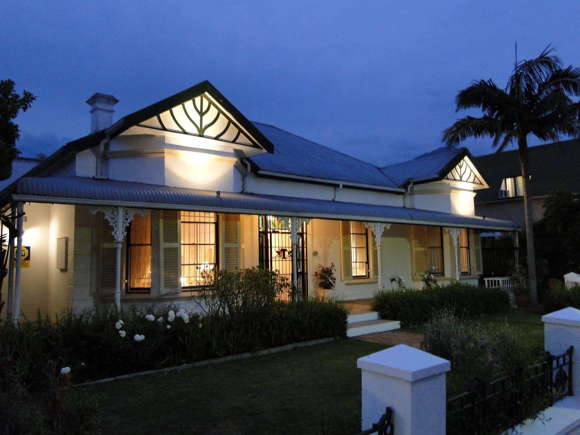 Fynbos Villa Guest House Stellenbosch Bagian luar foto