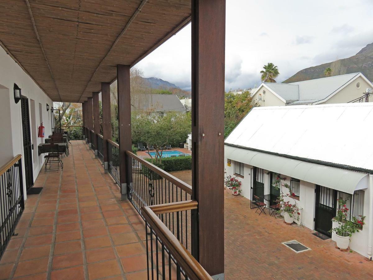 Fynbos Villa Guest House Stellenbosch Bagian luar foto